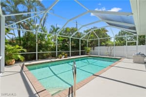 636 102nd Avenue, Naples, FL 34108 Sold 07/31/25