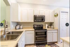 14165 WINCHESTER Court, Naples, FL 34114 - MLS#225042716