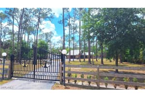 3690 27th Ave Sw, Naples