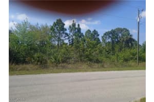 2605 Hanna Avenue, Lehigh Acres, FL 33971 - MLS#225042793