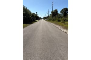 68th 3509 Street, Lehigh Acres, FL 33971 - MLS#225042852