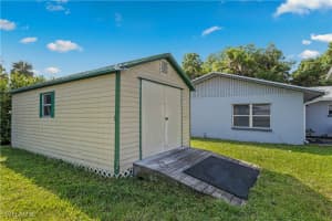 21900 Pearl Street, Alva, FL 33920 Sold 11/18/25