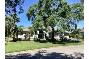 3510 Lakemont Dr, Bonita Springs