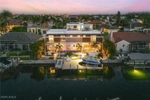 724 Plantation Court, Marco Island, FL 34145 - MLS#225042949