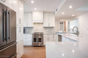 400 Park Shore Drive, Naples, FL 34103 - MLS#225043005