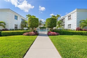 360 10th Avenue, Naples, FL 34102 Sold 08/14/25