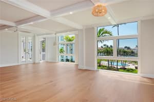 400 Park Shore Drive, Naples, FL 34103 - MLS#225043038
