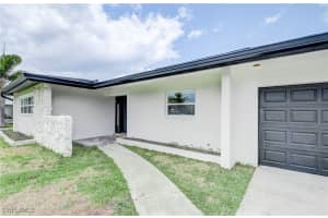 4842 Triton Ct W, Cape Coral