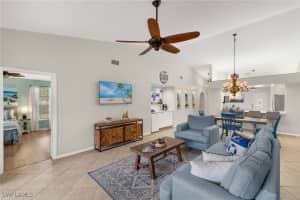 843 Marblehead Dr I3, Naples