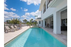 MLS# 225043121, Naples, Florida 34102