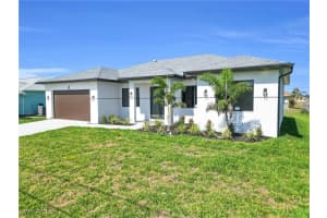 24 21st Avenue, Cape Coral, FL 33993 - MLS#225043221