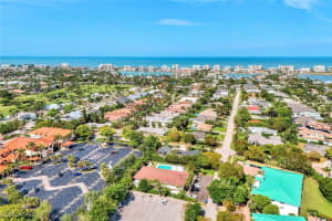 820 Ketch Dr 7, Naples