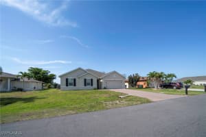 152 27th Terrace, Cape Coral, FL 33904 - MLS#225043249