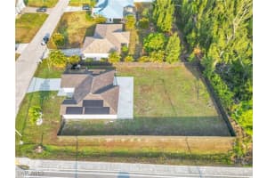 1601 12TH Terrace, Cape Coral, FL 33991 - MLS#225043293