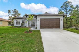 3905 15th St W, Lehigh Acres