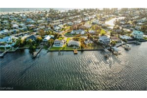 5630 Williams Dr, Fort Myers Beach