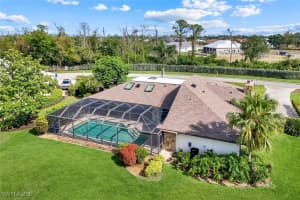 16902 Timberlakes Dr, Fort Myers