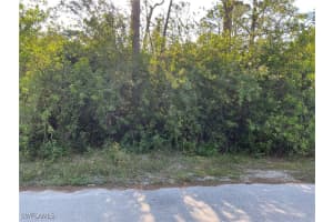 636 Sunflower Avenue, Lehigh Acres, FL 33974 Sold 09/04/25