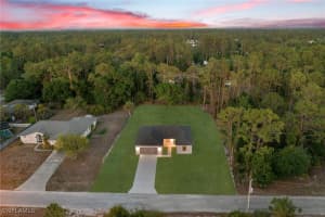 818 Canton Avenue, Lehigh Acres, FL 33972 Sold 07/31/25
