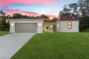 818 Canton Avenue, Lehigh Acres, FL 33972 Sold 07/31/25