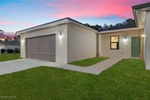 818 Canton Avenue, Lehigh Acres, FL 33972 Sold 07/31/25