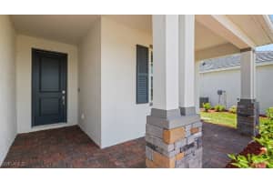 3036 Weston Manor Drive, Alva, FL 33920 Sold 07/28/25