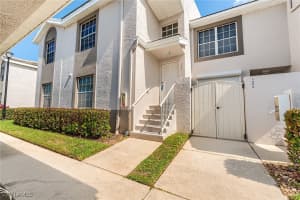 3775 Fieldstone Boulevard, Naples, FL 34109 - MLS#225043474