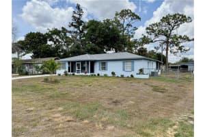 314 Vermont Way, Lehigh Acres, FL 33936 - MLS#225043515