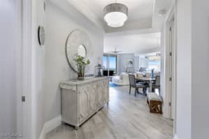 400 FLAGSHIP Drive, Naples, FL 34108-4301 - MLS#225043639