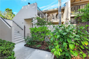 15400 Cedarwood Ln 1-201, Naples