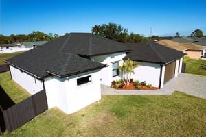2447 Nw 21st Ter, Cape Coral
