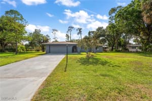 203 Lake Avenue, Lehigh Acres, FL 33936 - MLS#225043755