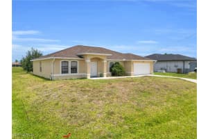 2507 7th Street, Cape Coral, FL 33993 Sold 08/20/25