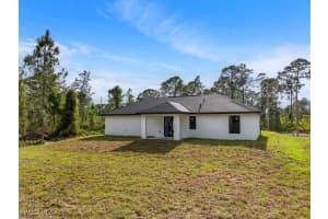 631 Summit Avenue, Lehigh Acres, FL 33974 - MLS#225043826
