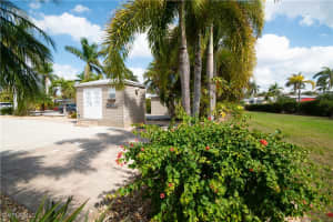 10216 Yellowtop Trail, Fort Myers, FL 33905 - MLS#225043832