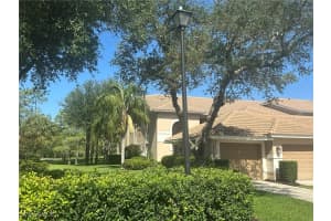 3715 Buttonwood Way 1711, Naples