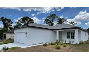 5525 Berryman Street, Lehigh Acres, FL 33971 - MLS#225044015