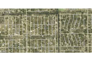 733 Fullerton Avenue, Lehigh Acres, FL 33974 - MLS#225044055