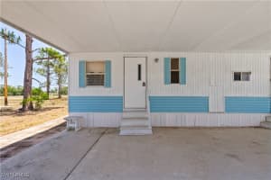 242 Caravan Circle, North Fort Myers, FL 33903 - MLS#225044058