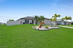 202 Ne 16th Ter, Cape Coral