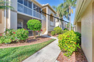 10225 Bismark Palm Way 1626, Fort Myers