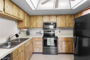 6146 Whiskey Creek Drive, Fort Myers, FL 33919 Sold 07/15/25