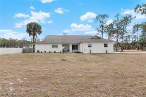 2080 39th St Sw, Naples