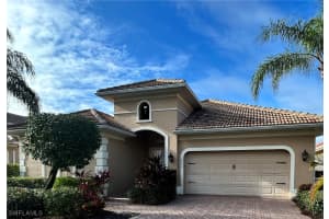 6753 Bent Grass Dr, Naples