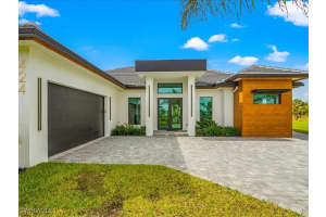 424 Shady Hollow Boulevard, Naples, FL 34120 Sold 07/18/25