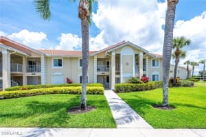 7706 Jewel Ln 103, Naples
