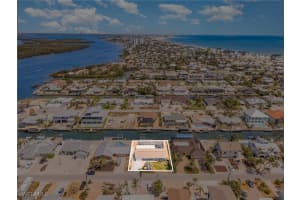 420 Donora Boulevard, Fort Myers Beach, FL 33931 - MLS#225044272