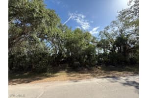  March LN, Labelle, FL 33935 Sold 08/08/25