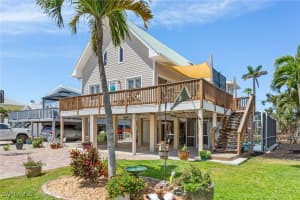 249 Pearl Street, Fort Myers Beach, FL 33931 Sold 07/31/25