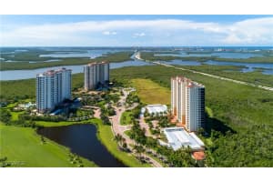 1050 Borghese Ln 1804, Naples